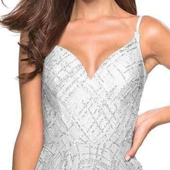 NWT La Femme 27199 Bridesmaid Dress Silver size 2 - Picture 3 of 7